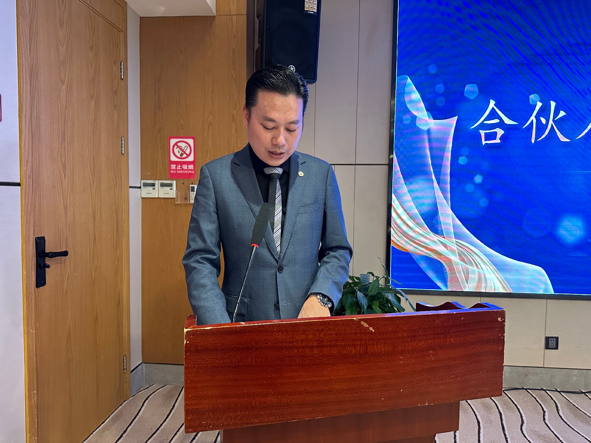 1705385965796038.jpg 调12.jpg