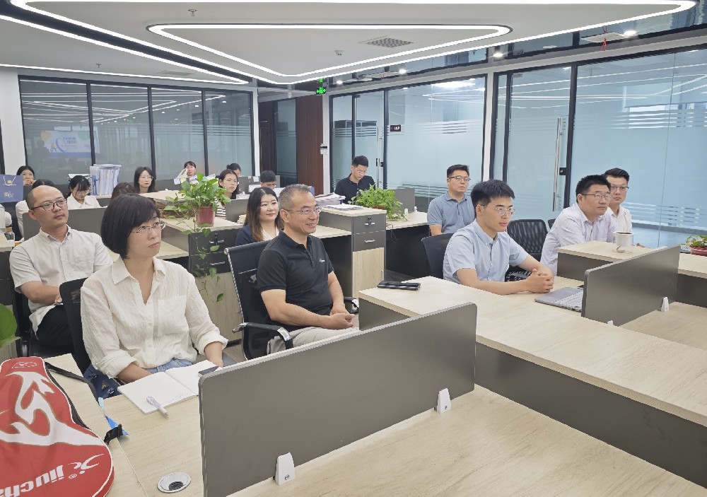 泛华动态|维权战线—法律不退缩