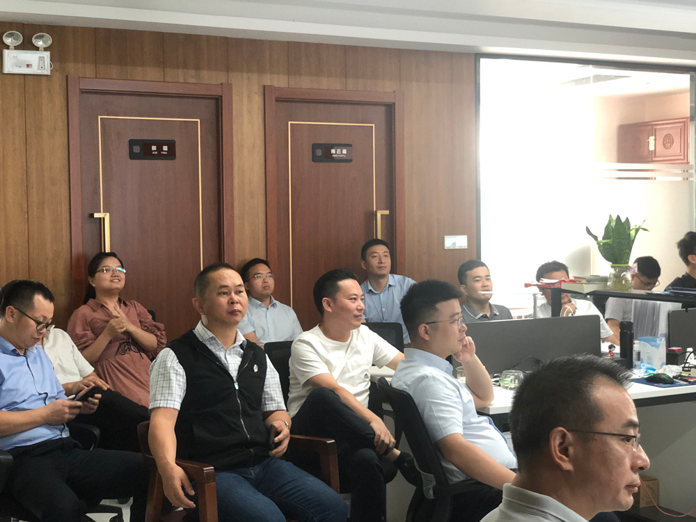泛华动态|江苏泛华律师事务所开展首届“模拟法庭”活动